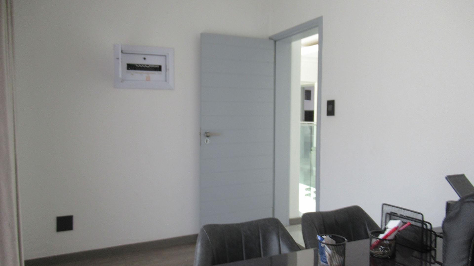 Study - 14 square meters of property in Eye of Africa