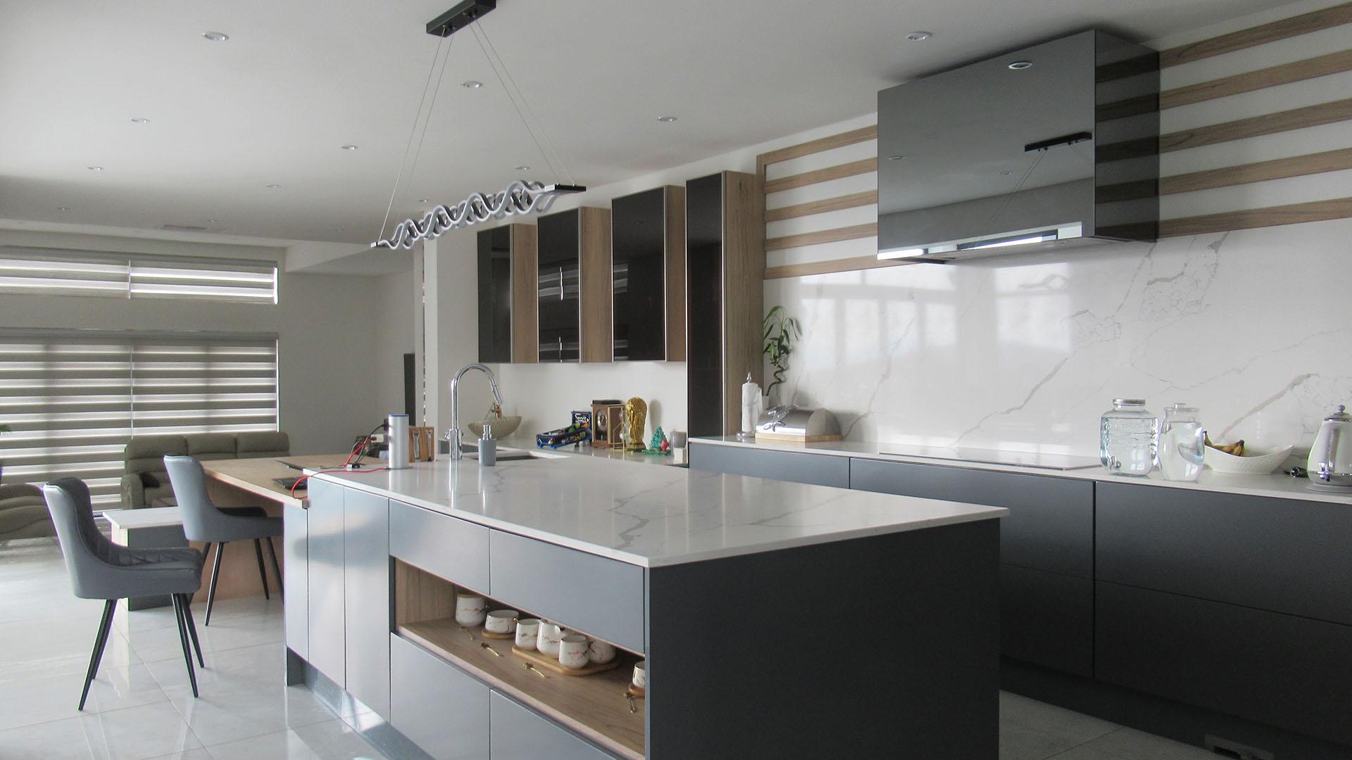 Kitchen - 81 square meters of property in Eye of Africa