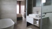 Bathroom 3+ - 20 square meters of property in Eye of Africa
