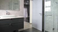 Bathroom 1 - 10 square meters of property in Eye of Africa