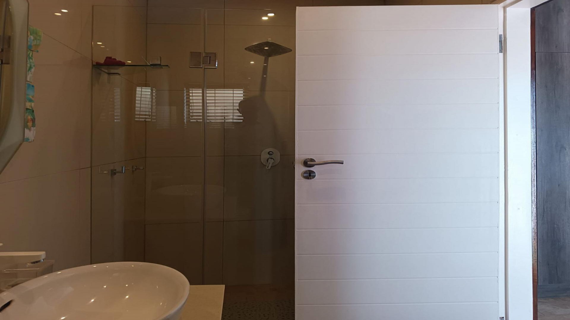 Bathroom 1 - 5 square meters of property in The Hills