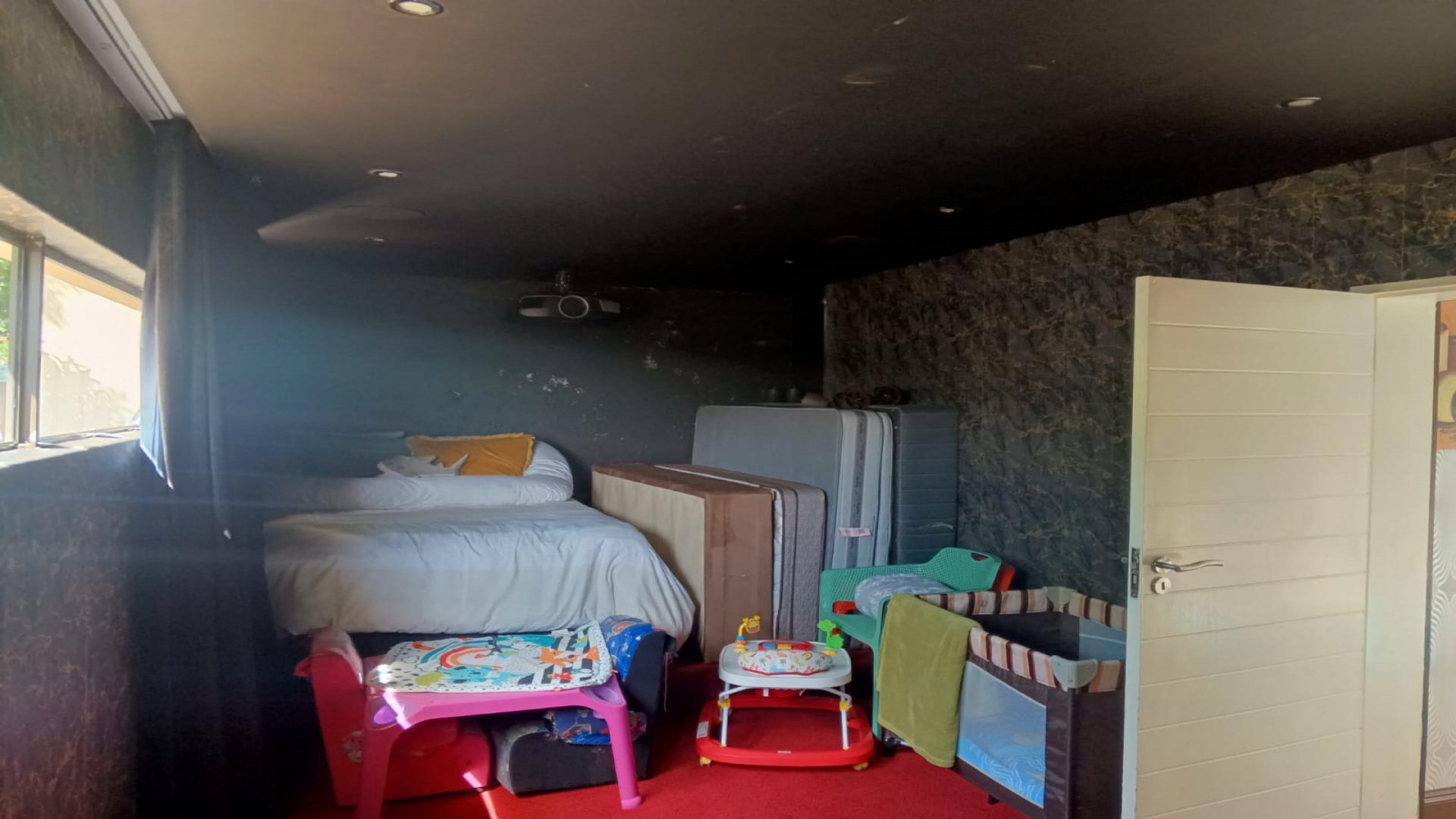 Bed Room 4 - 23 square meters of property in The Hills