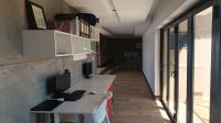 Spaces - 82 square meters of property in The Hills