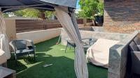 Spaces - 82 square meters of property in The Hills