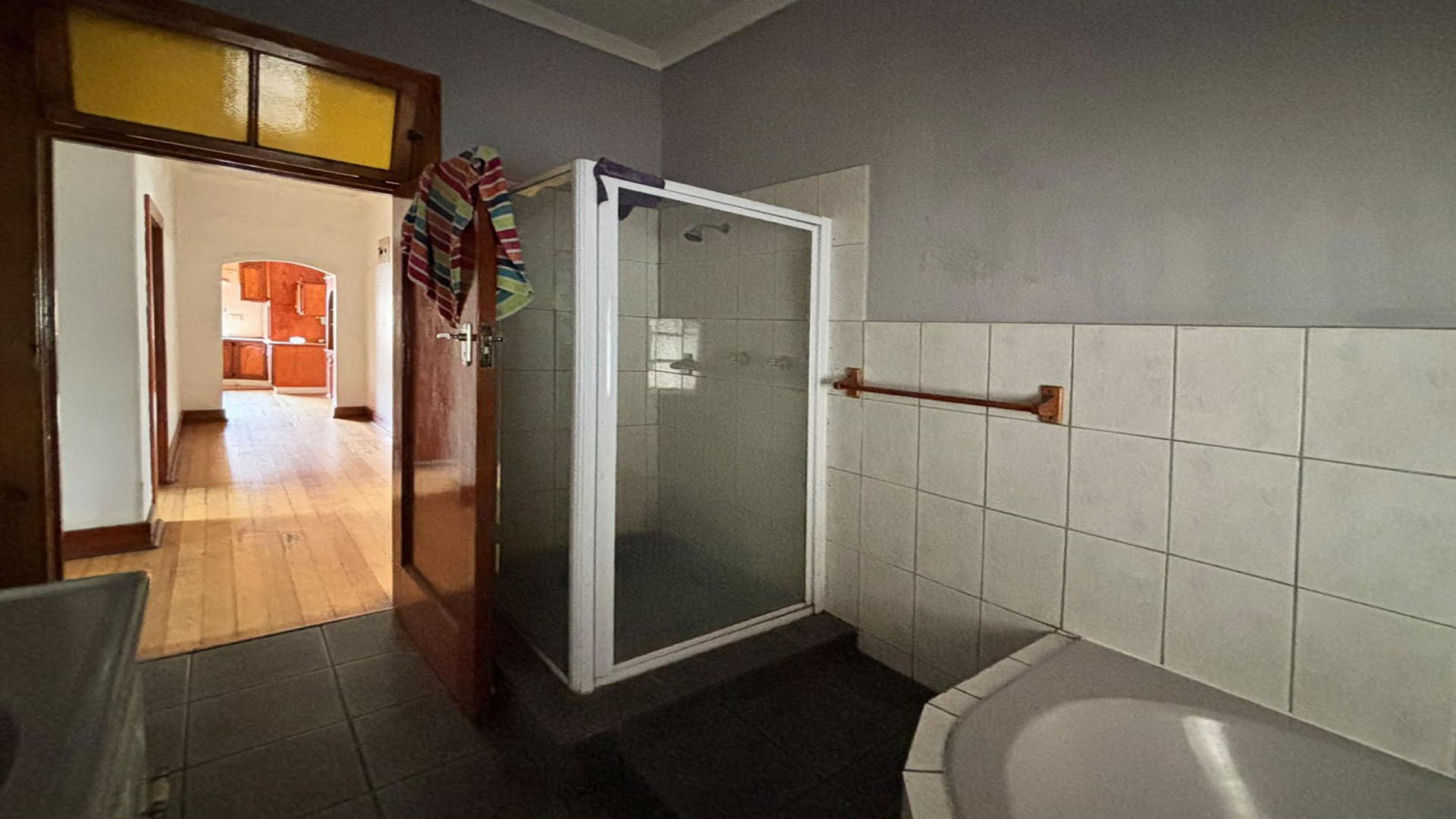 Main Bathroom - 8 square meters of property in Boksburg North