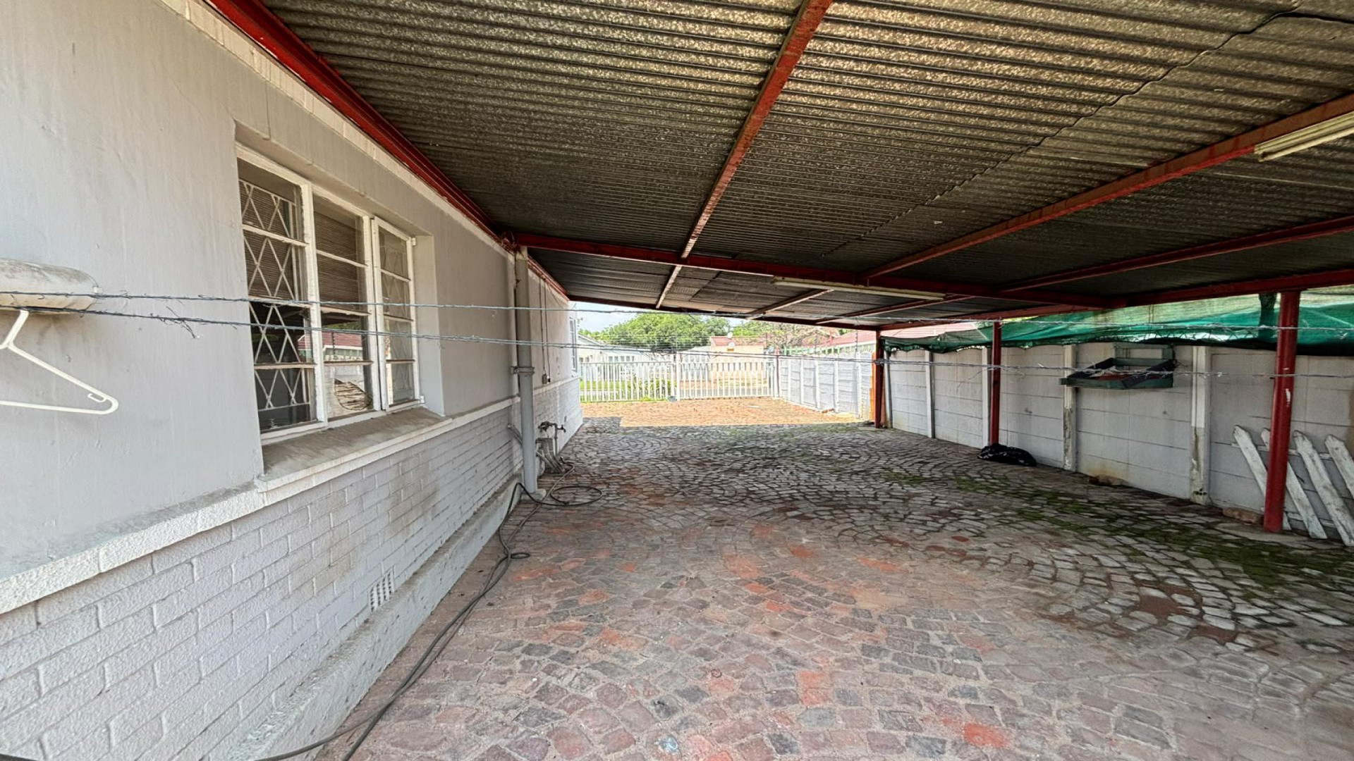 Carport  of property in Boksburg North