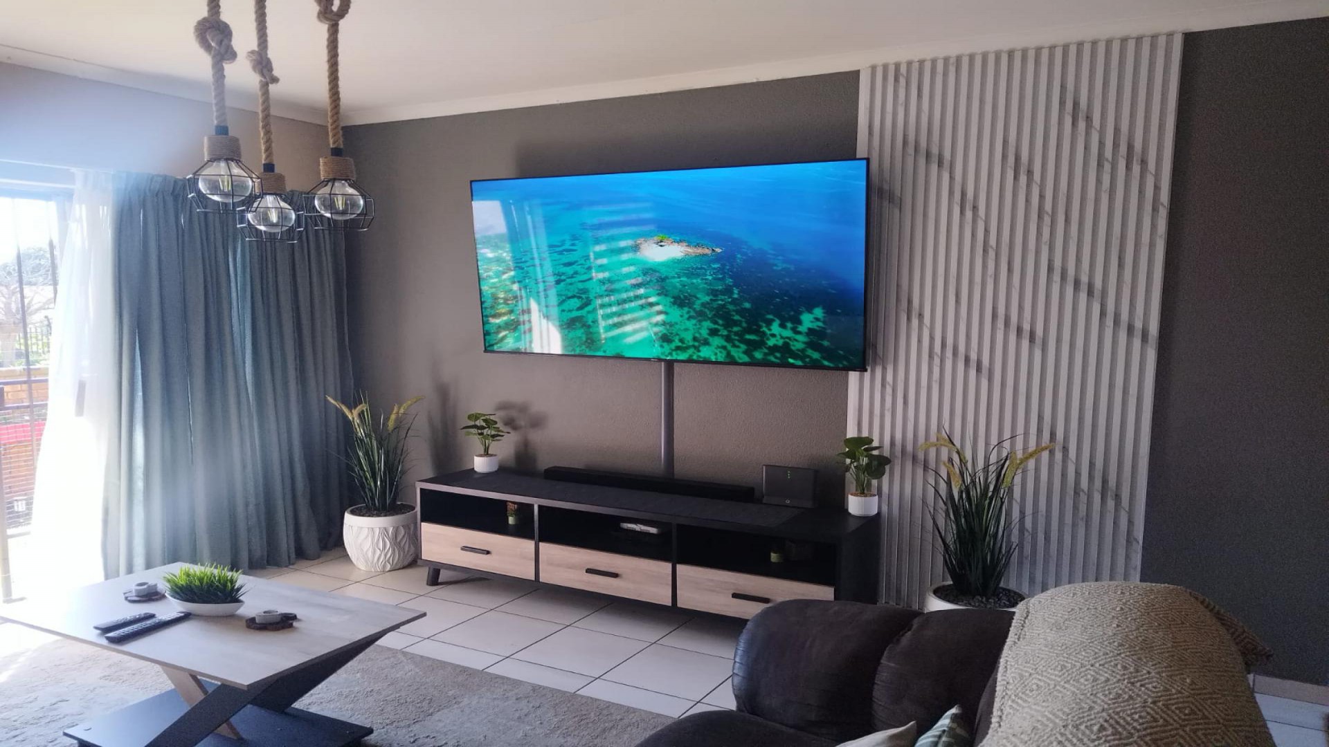 Lounges of property in Birchleigh North