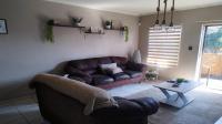 Lounges of property in Birchleigh North