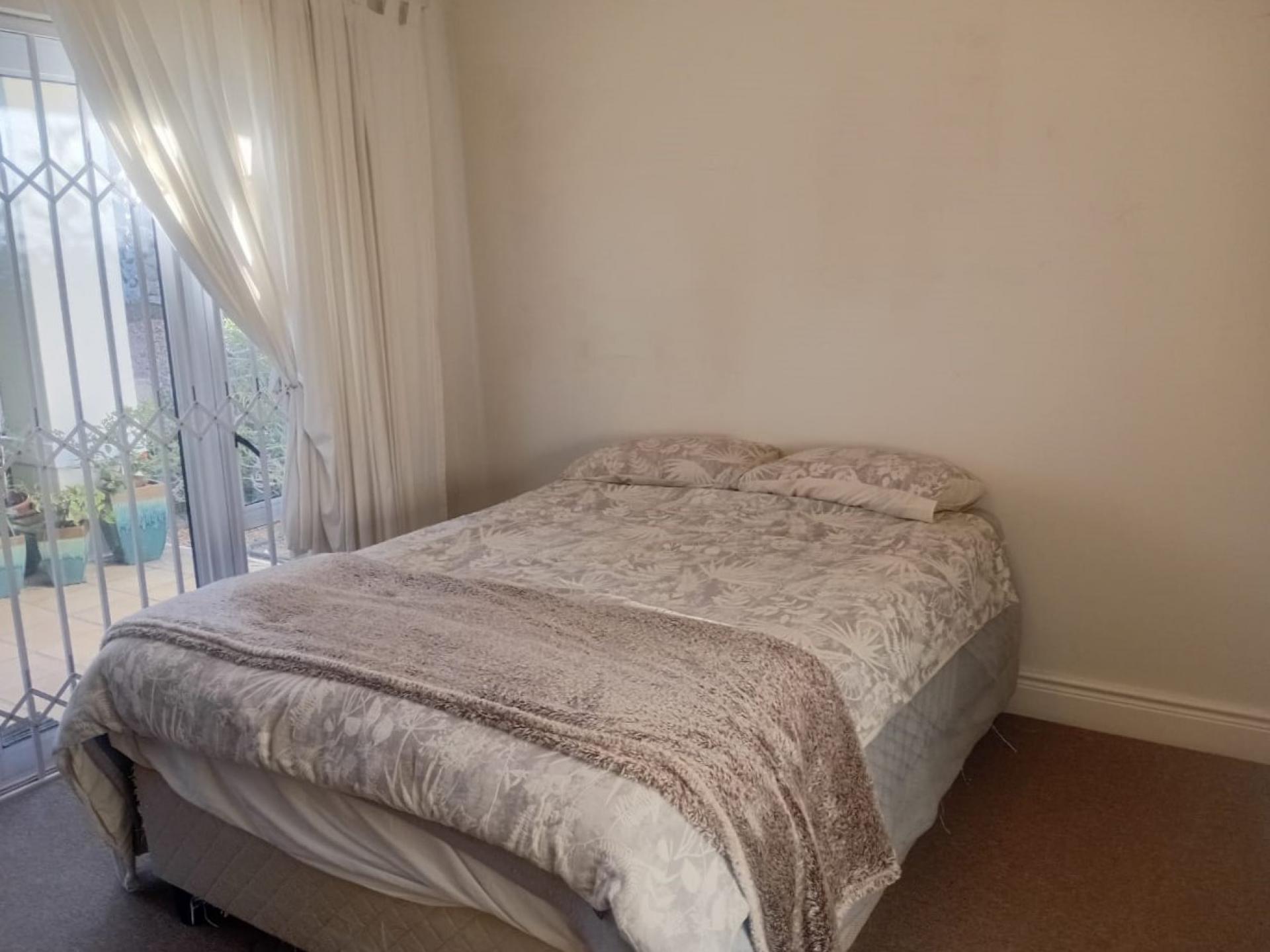  of property in Heldervue