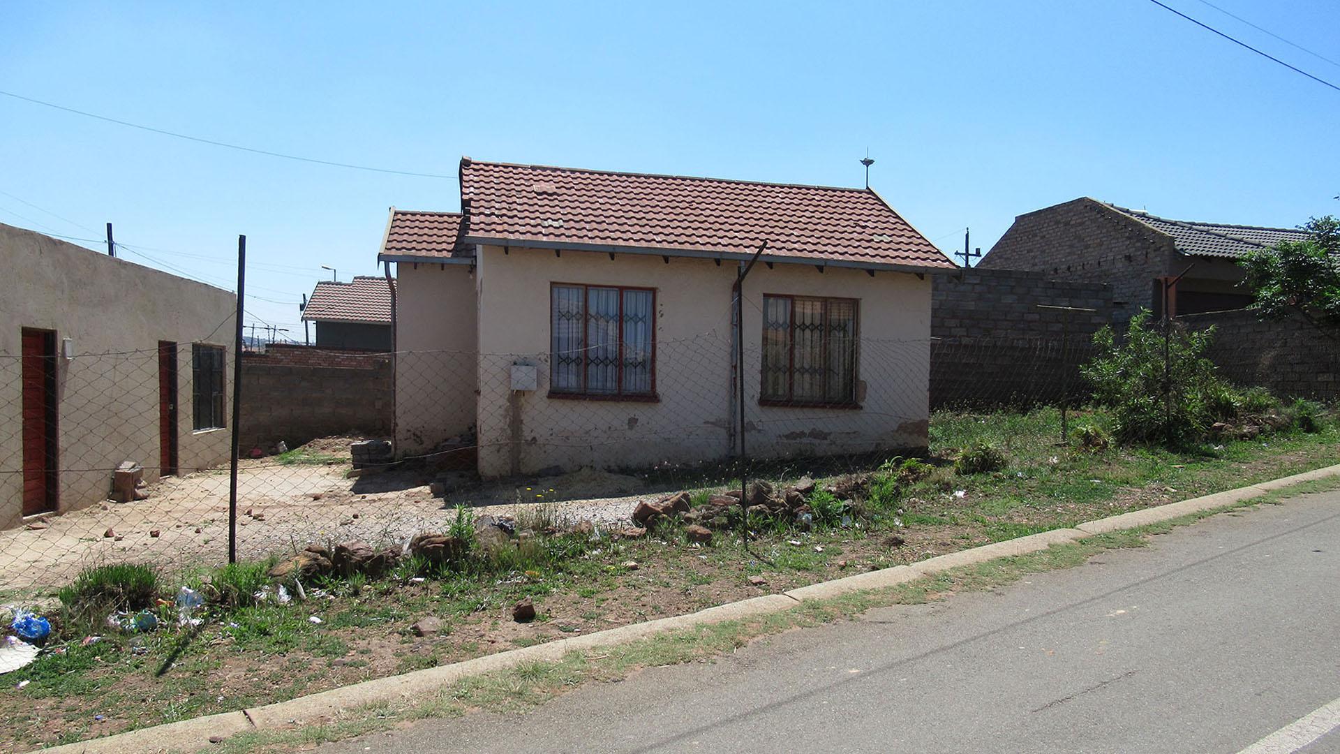 Front View of property in Soweto