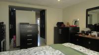 Main Bedroom - 31 square meters of property in Randpark Ridge