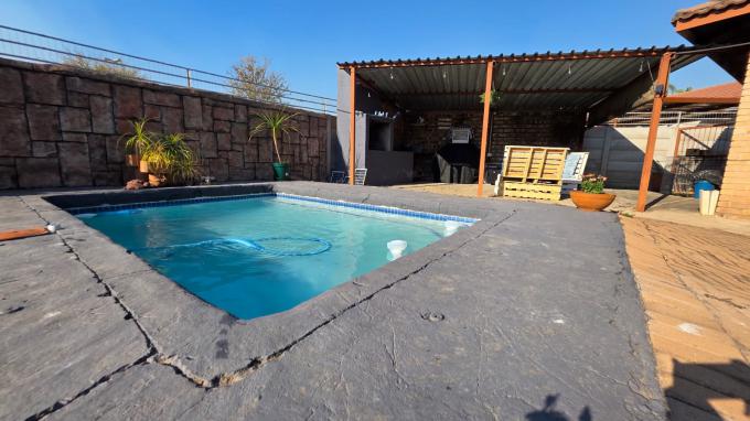 3 Bedroom House for Sale For Sale in Welgelegen (Polokwane) - MR720604