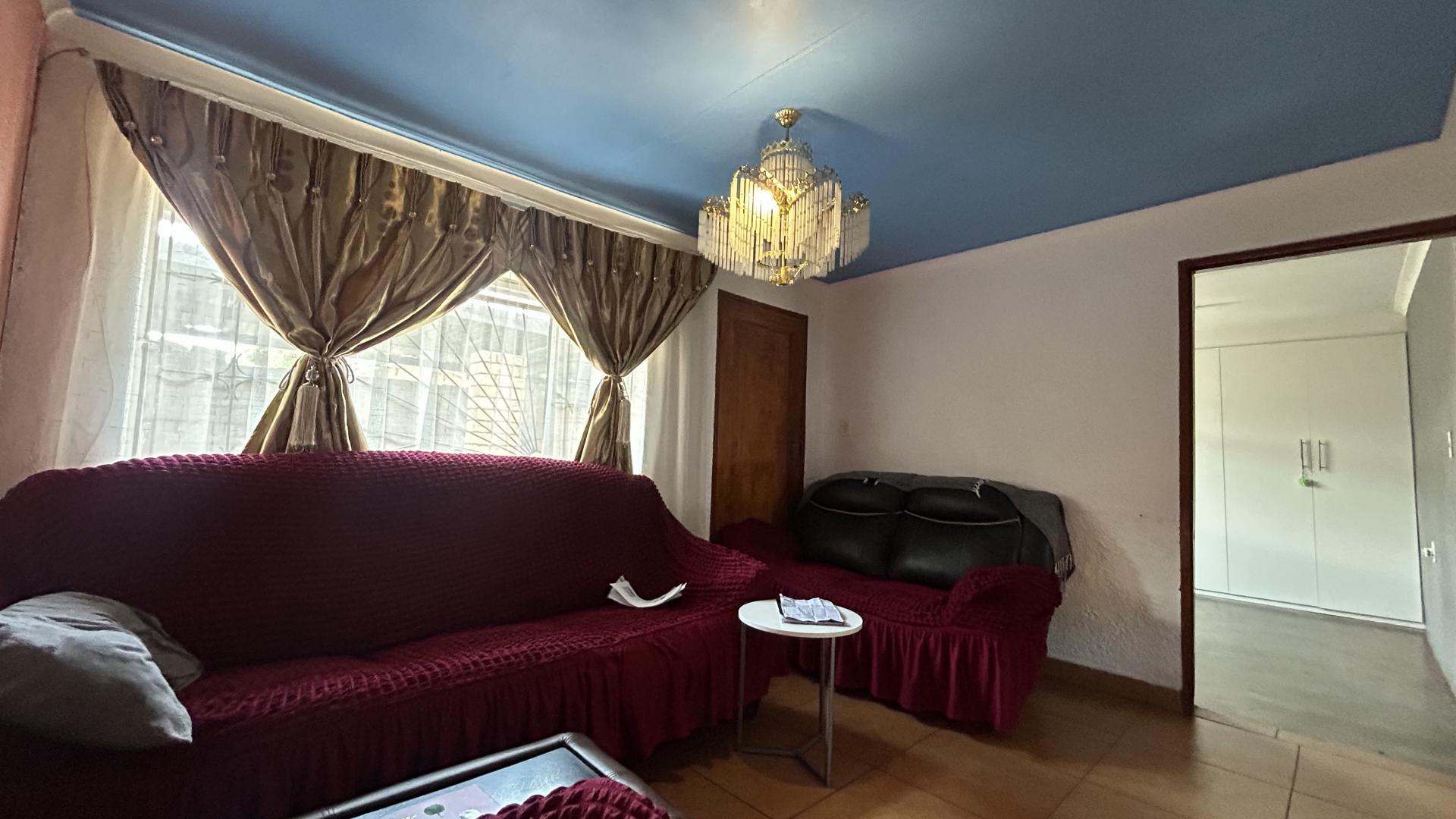 Lounges of property in Soshanguve
