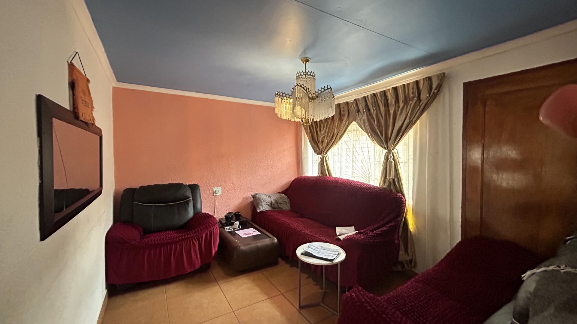 Lounges of property in Soshanguve
