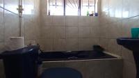 Bathroom 1 - 3 square meters of property in Soshanguve
