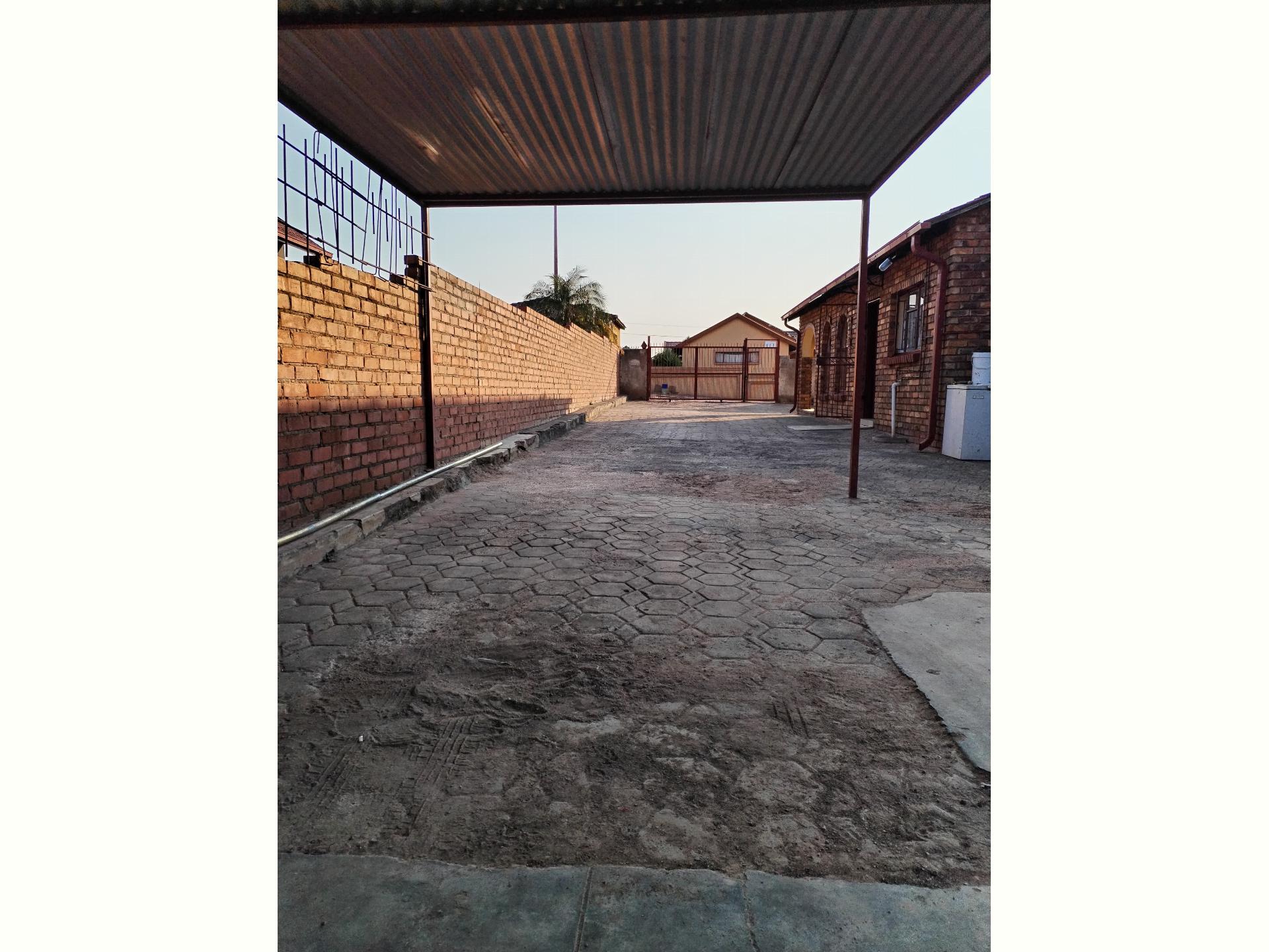  of property in Soshanguve East