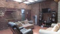 Lounges - 61 square meters of property in Wilropark