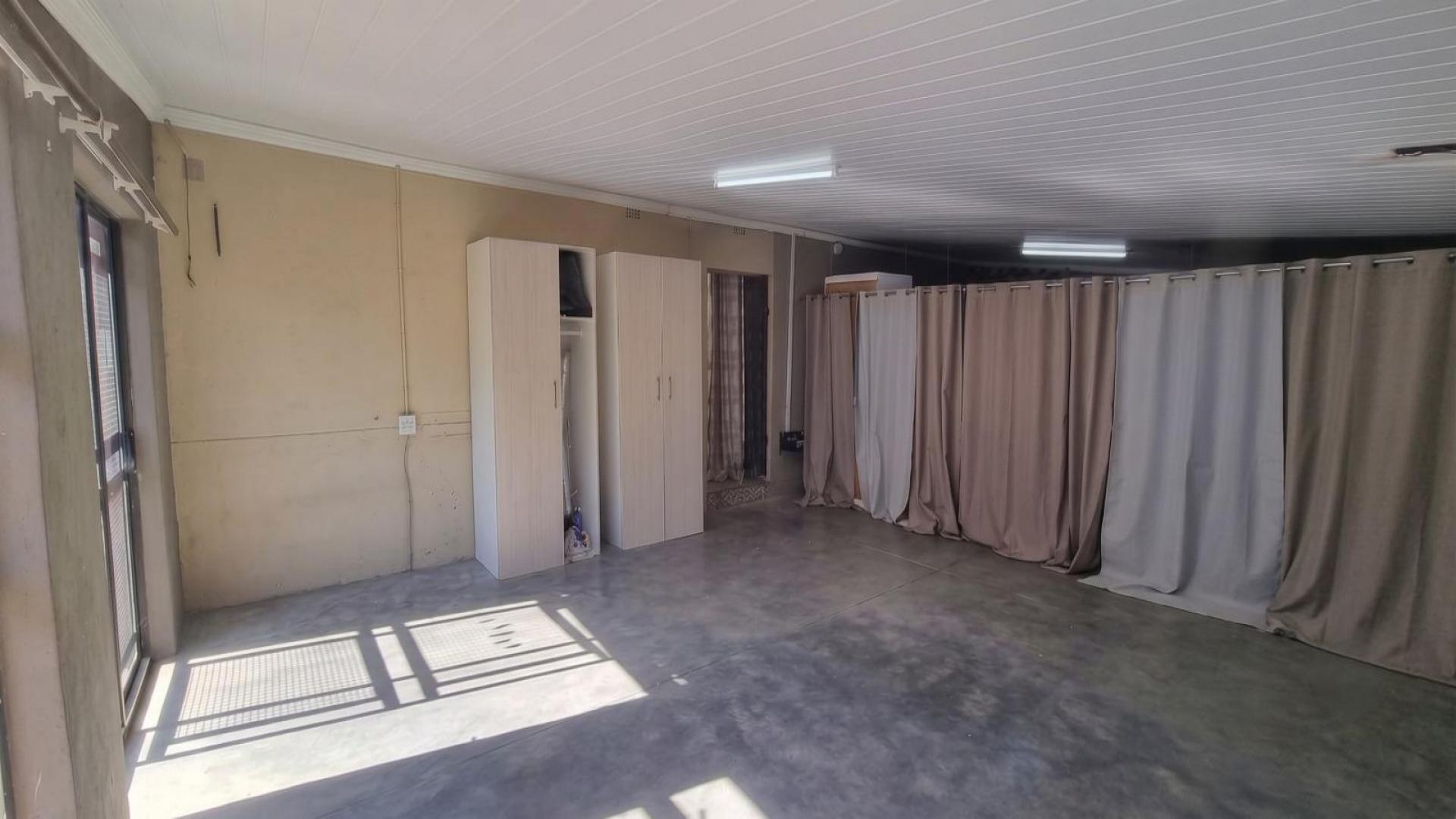 Spaces of property in Wilgehof