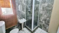 Bathroom 1 of property in Wilgehof