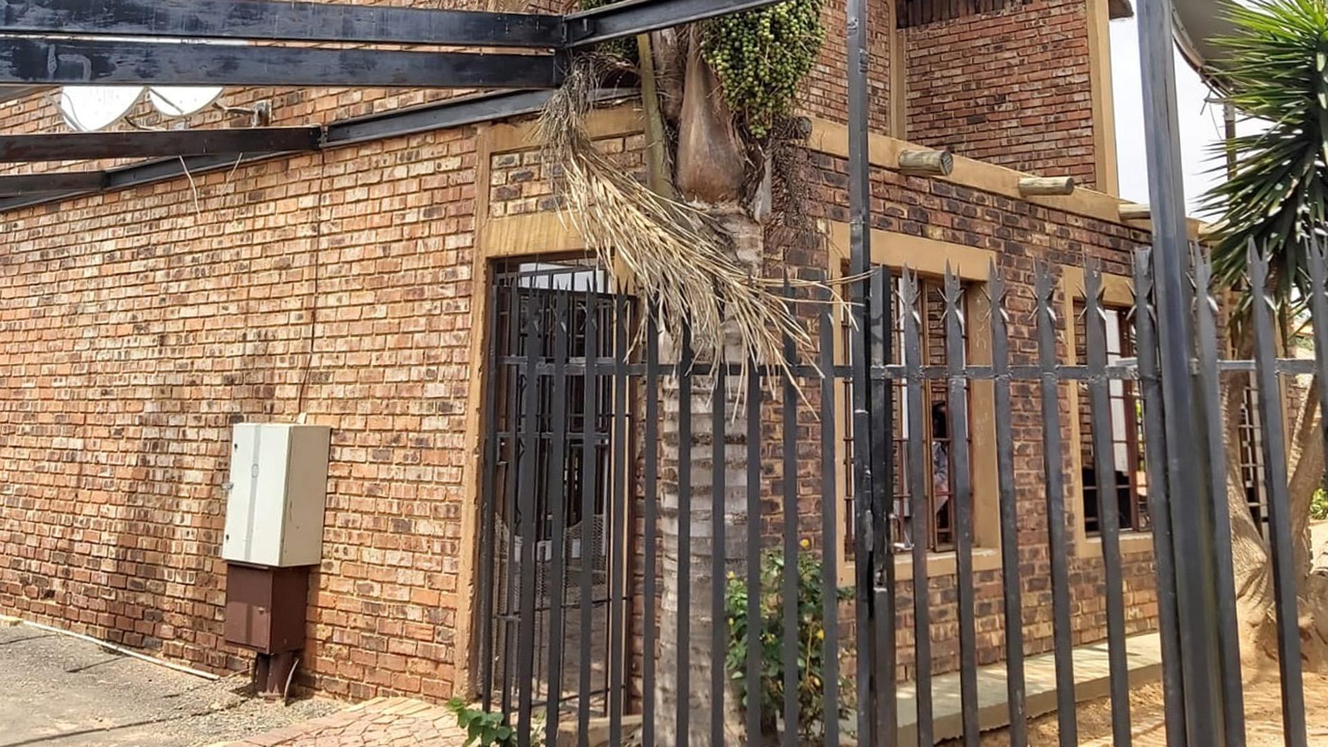 Front View of property in Germiston South