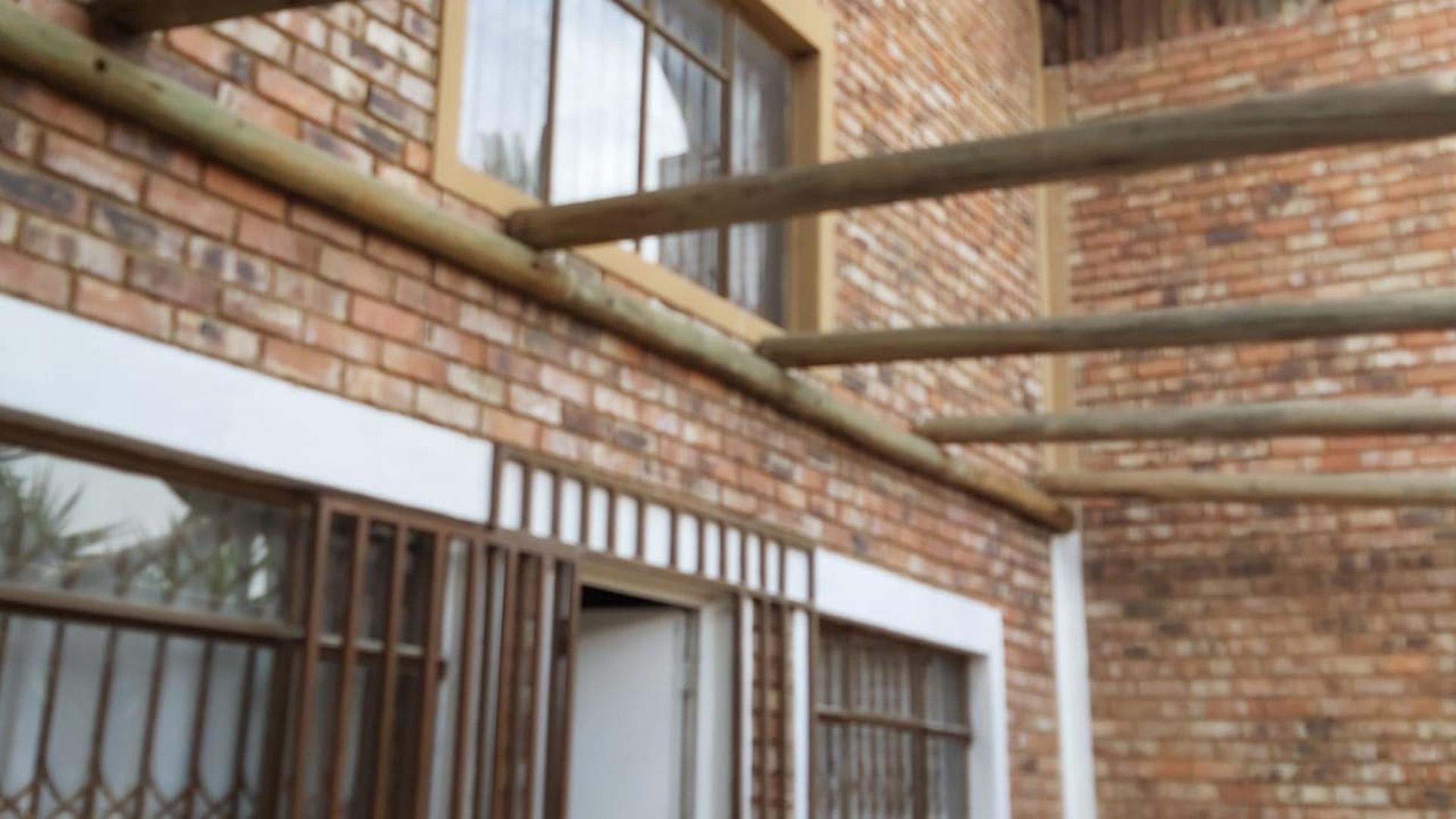 Front View of property in Germiston South