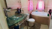 Bathroom 2 of property in Germiston South
