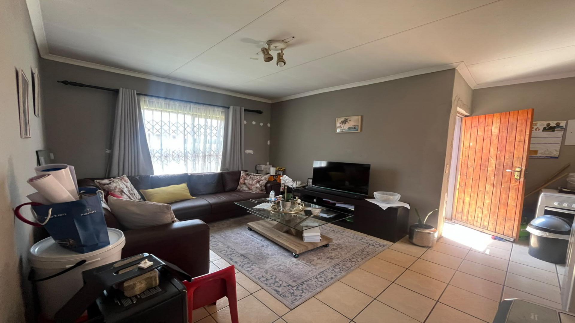 Lounges of property in Sharon Park