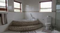 Main Bathroom - 12 square meters of property in Vanderbijlpark