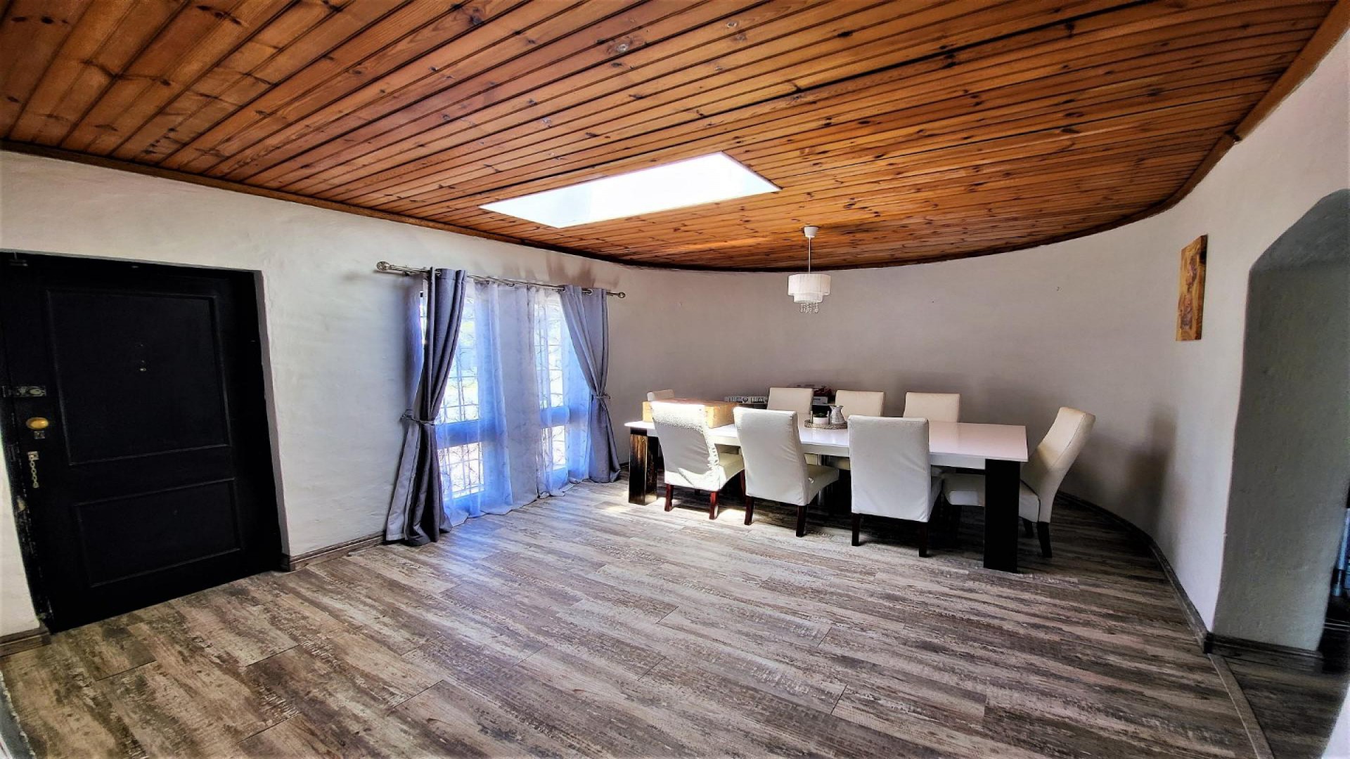 Dining Room of property in Blue Bend