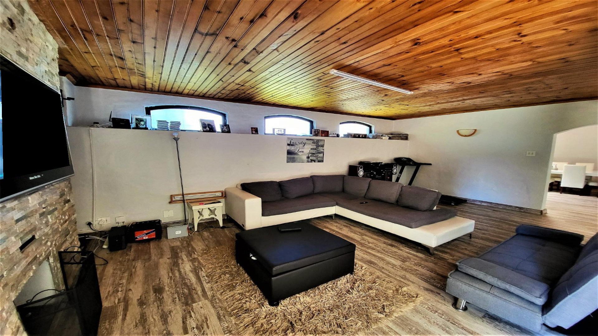 TV Room of property in Blue Bend