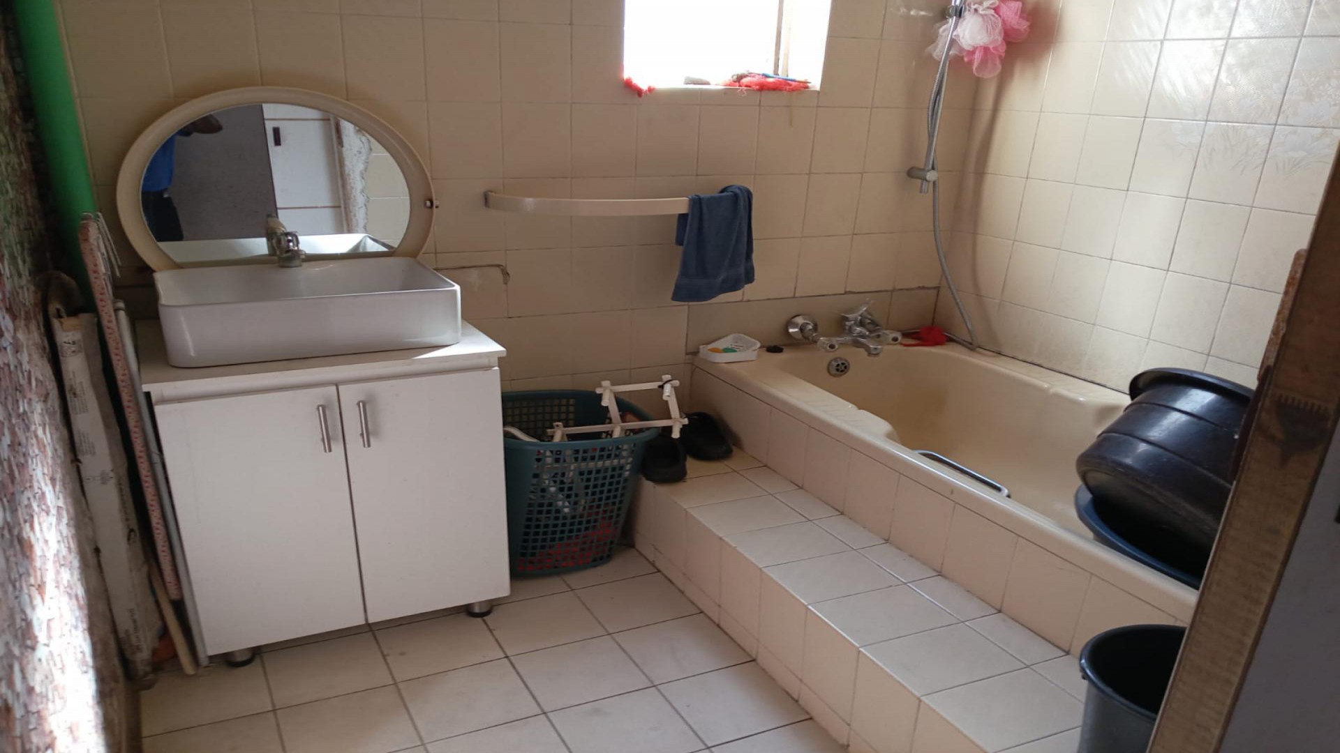 Bathroom 1 of property in Rosettenville