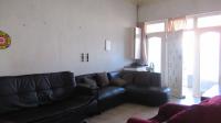 Lounges - 36 square meters of property in Rosettenville