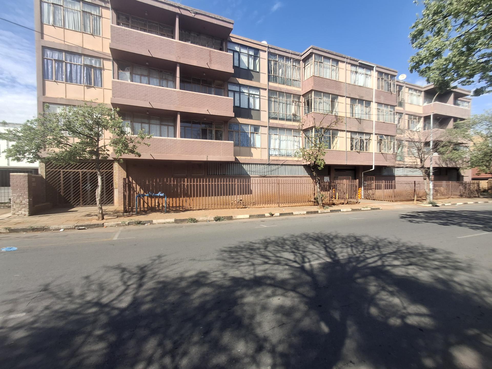 Front View of property in Kempton Park