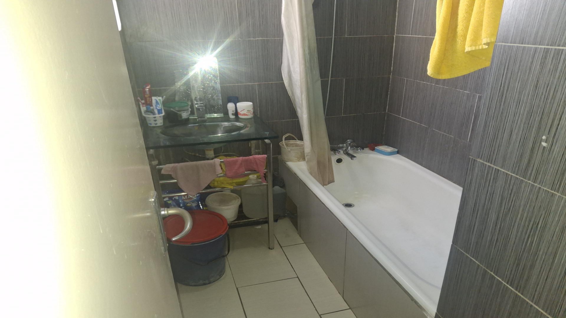 Bathroom 1 of property in Kempton Park
