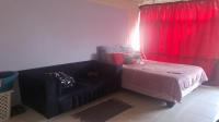 Bed Room 1 of property in Kempton Park