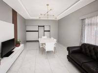  of property in Universitas