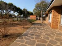  of property in Universitas