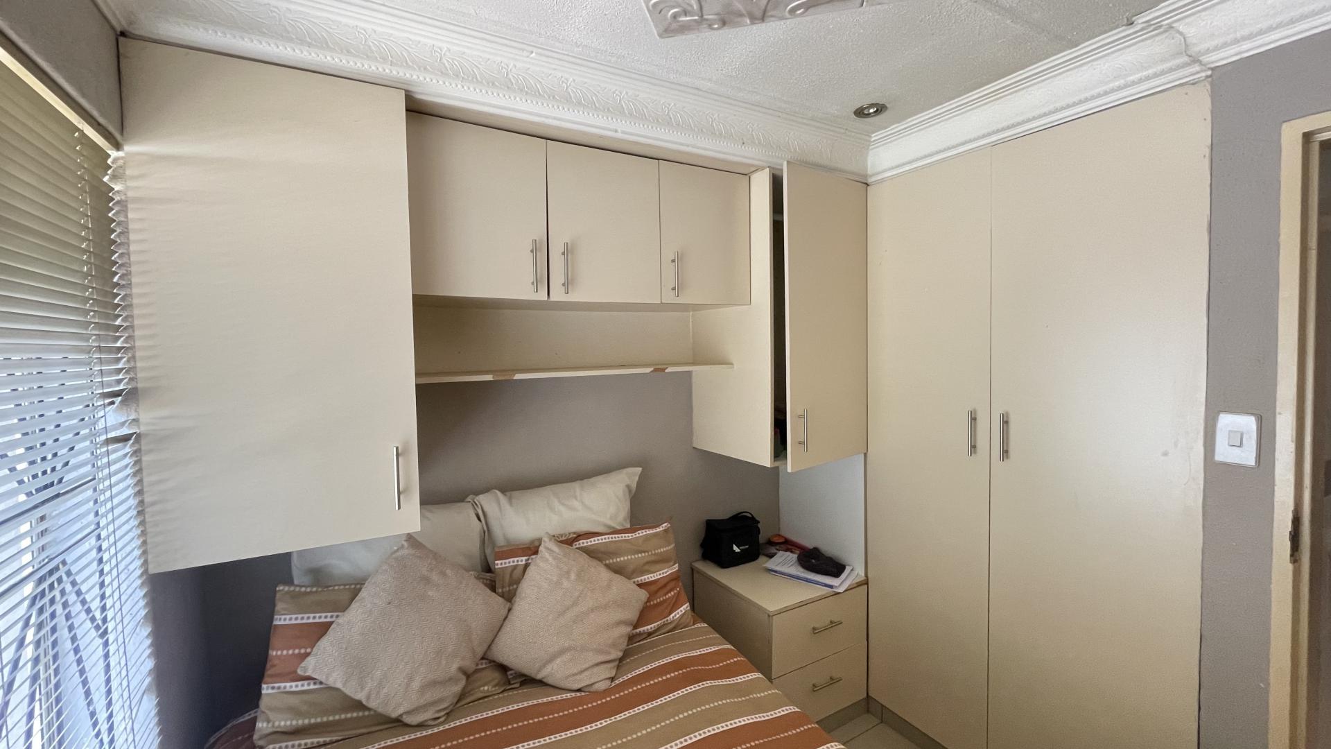 Bed Room 2 of property in Soshanguve