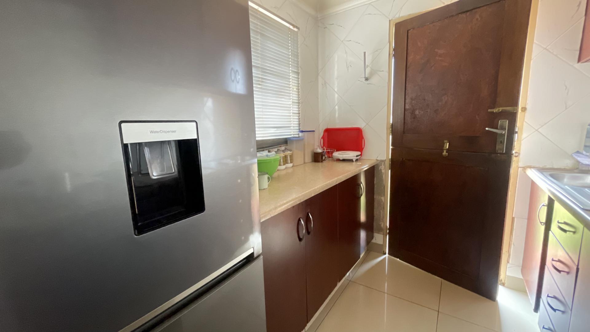 Kitchen of property in Soshanguve