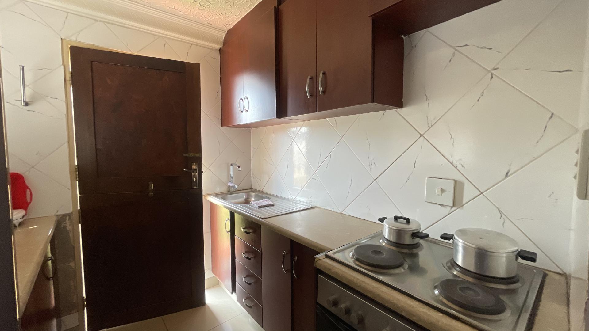 Kitchen of property in Soshanguve