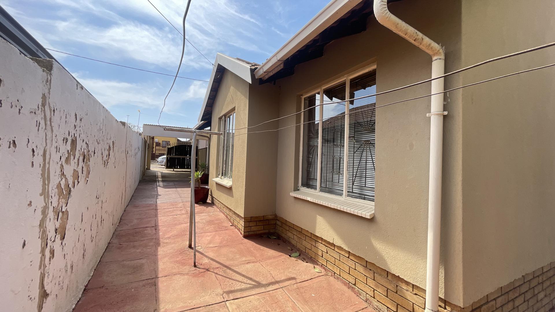 Backyard of property in Soshanguve