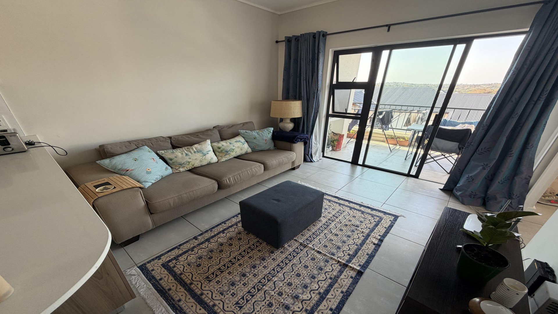 Lounges of property in Ballitoville