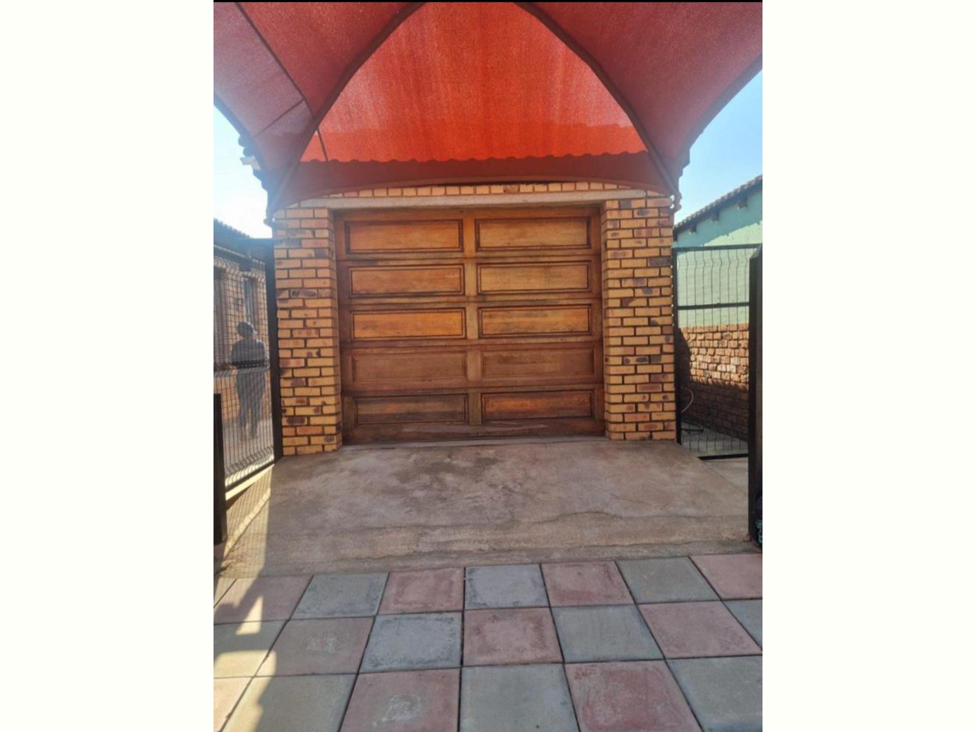  of property in Mamelodi