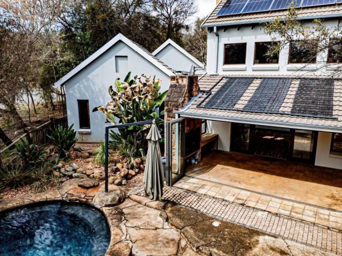 4 Bedroom House for Sale For Sale in The Coves - MR720926