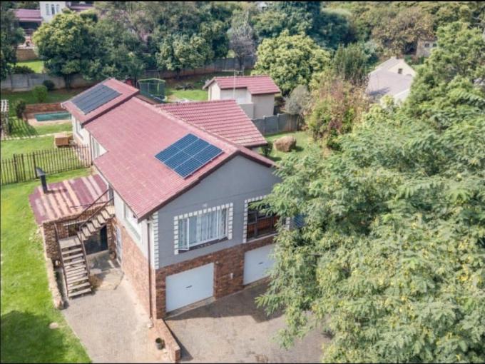 3 Bedroom House for Sale For Sale in Mulbarton - MR720945