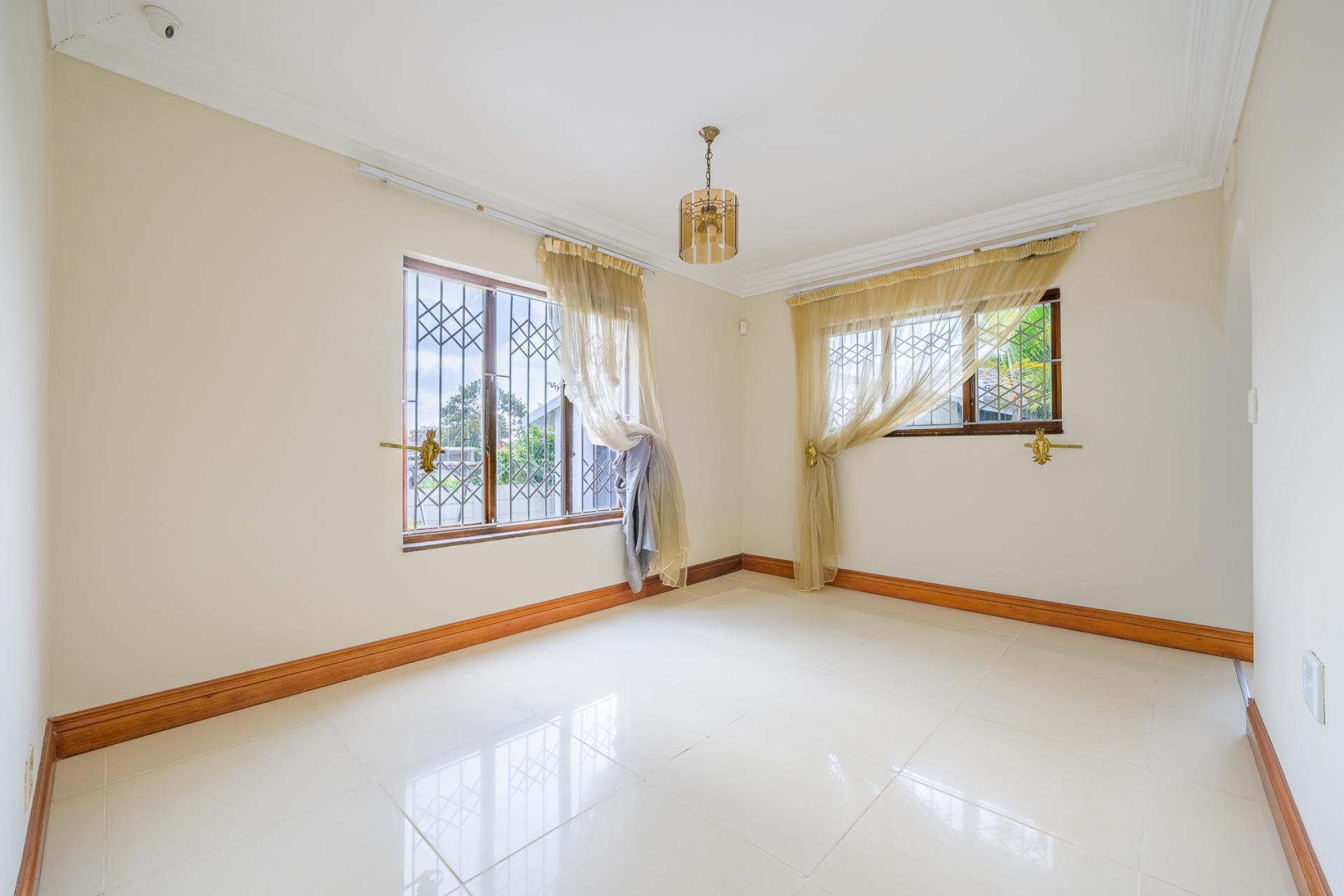  of property in Athlone Park