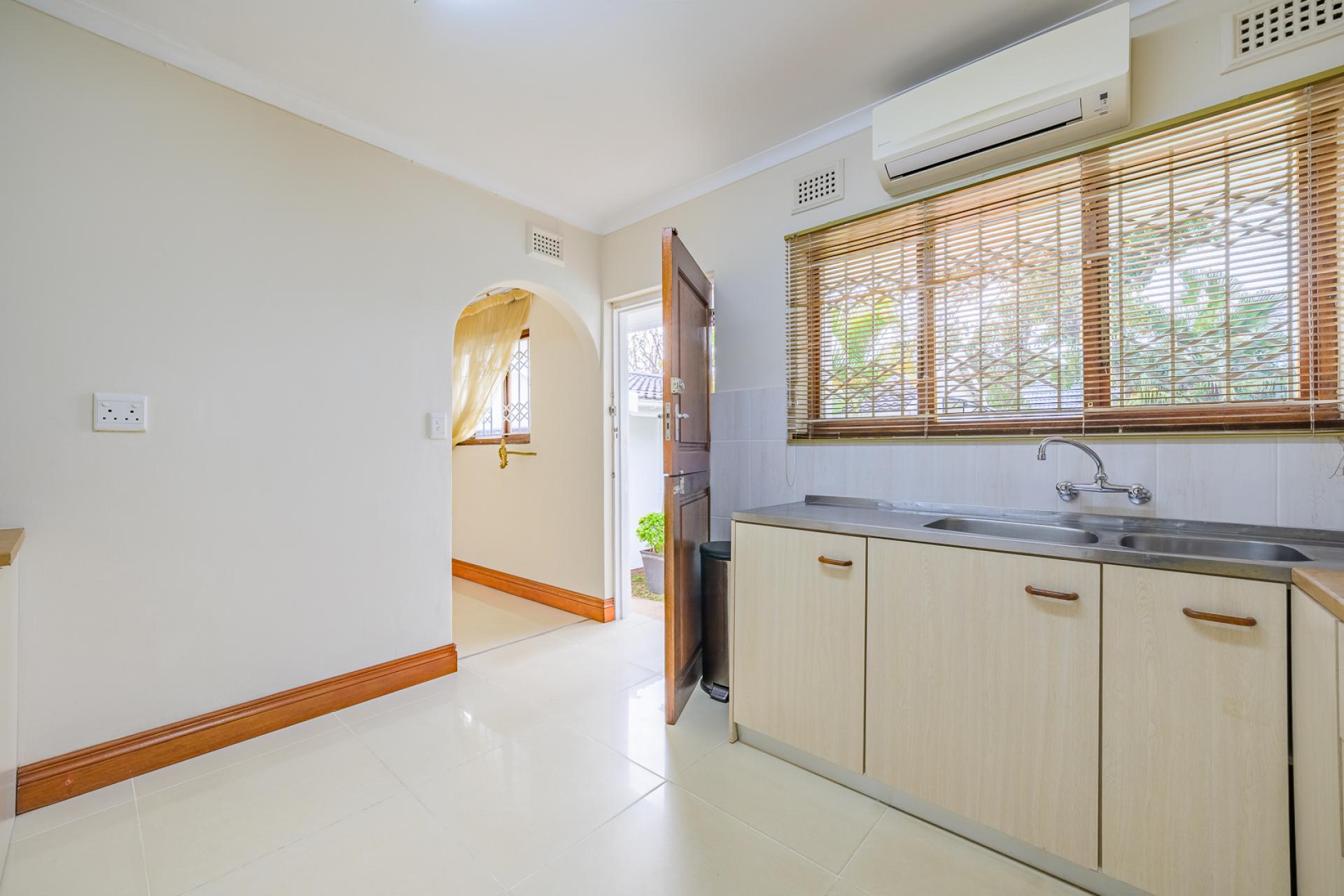  of property in Athlone Park