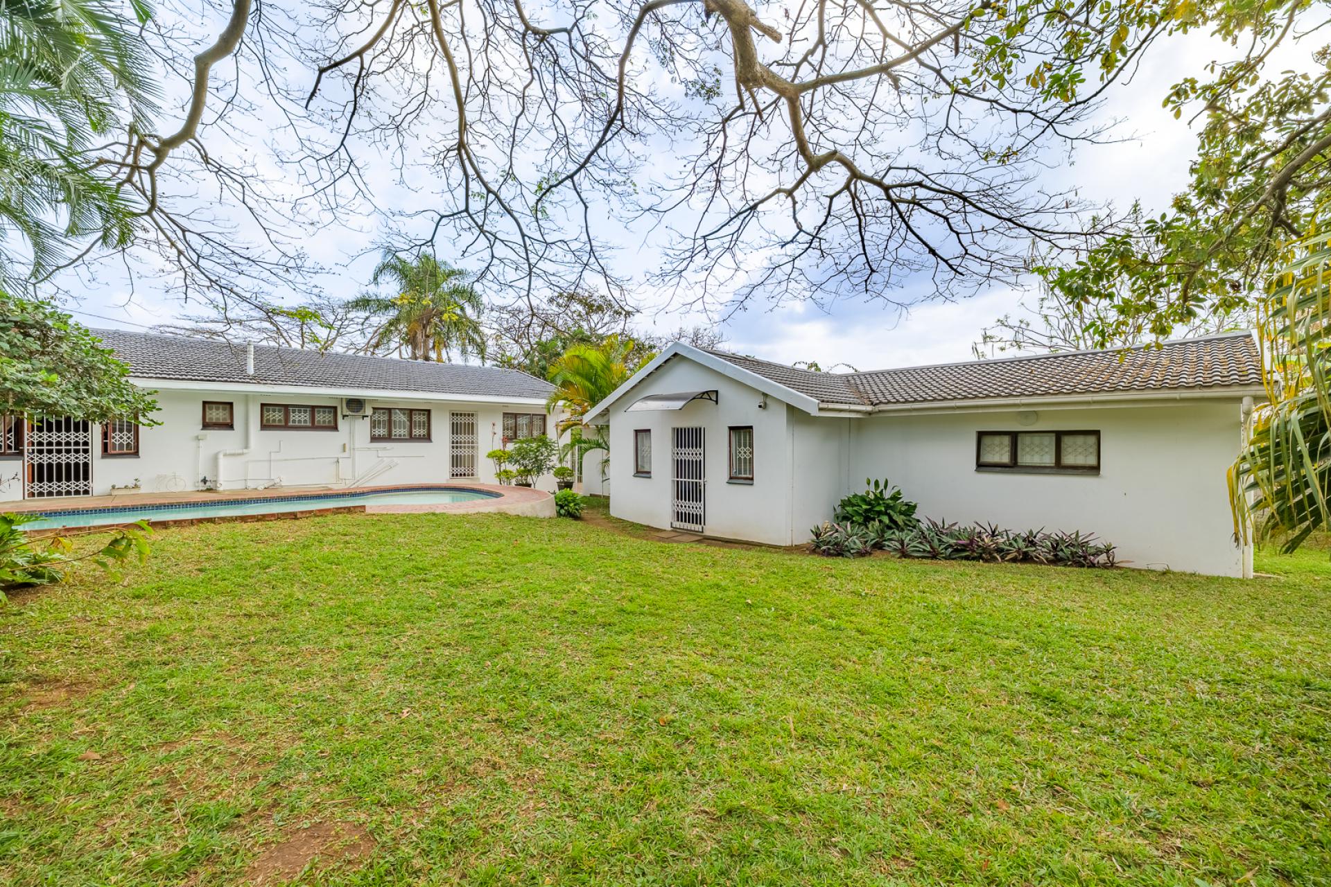  of property in Athlone Park