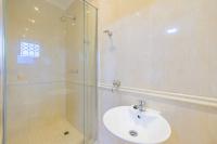  of property in Athlone Park