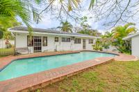  of property in Athlone Park